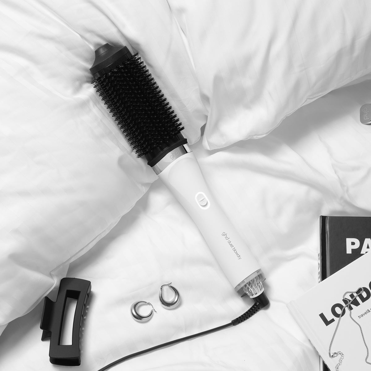 GHD Duet Blow Dry Hair Dryer Brush in White