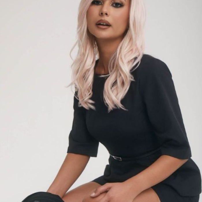 Glam Wavez Muse Wig